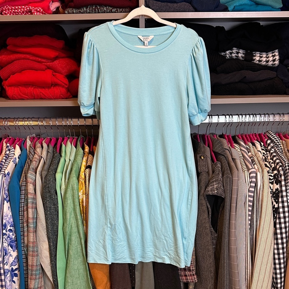 Crown & Ivy aqua short puff sleeve t shirt dress size S